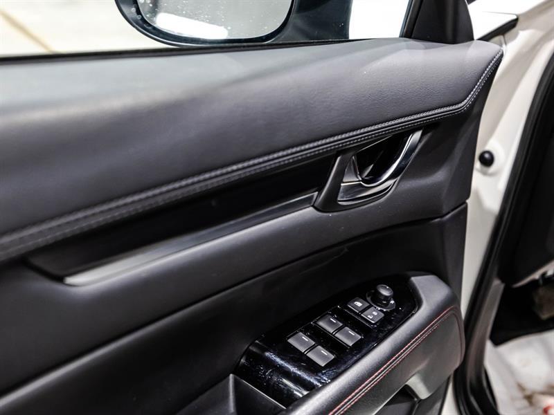 2023 Mazda CX-5 - Image 12