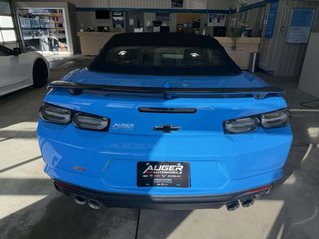 chevrolet Camaro 2023 - 11