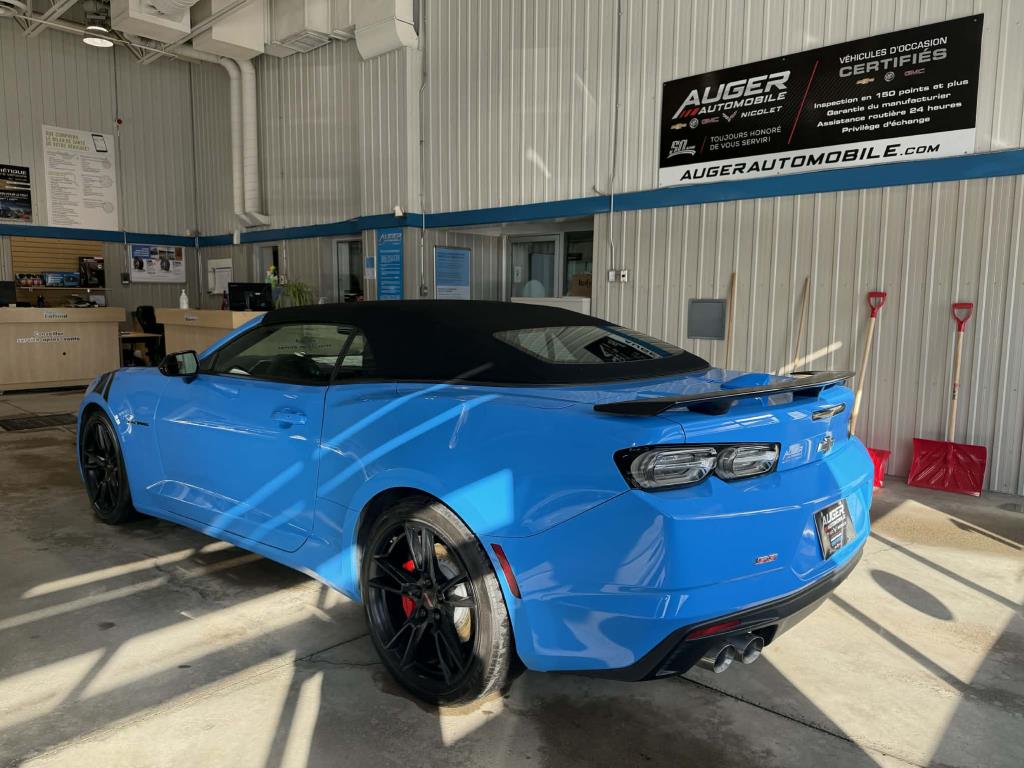 chevrolet Camaro 2023 - 12