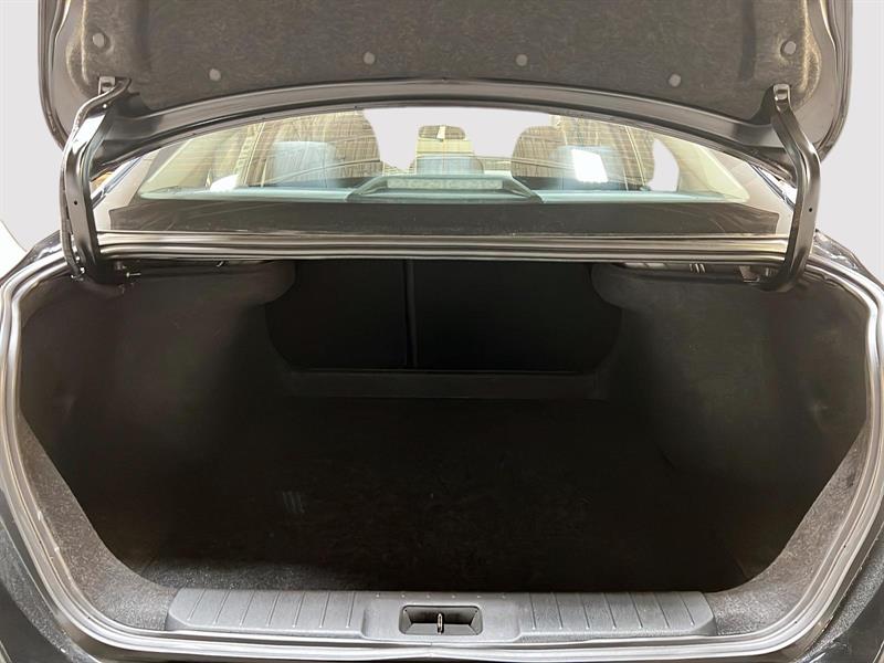 nissan Sentra 2024 - 12
