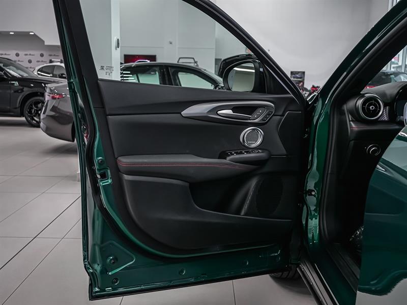 alfa romeo TONALE PHEV 2025 - 25