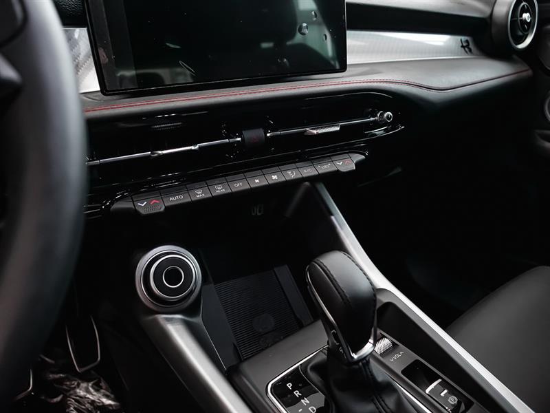 alfa romeo TONALE PHEV 2025 - 37
