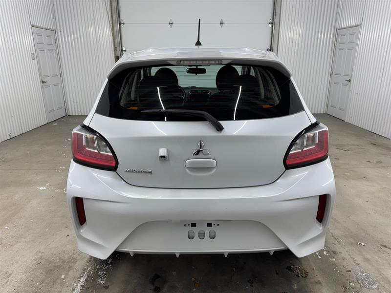 mitsubishi Mirage 2022 - 7