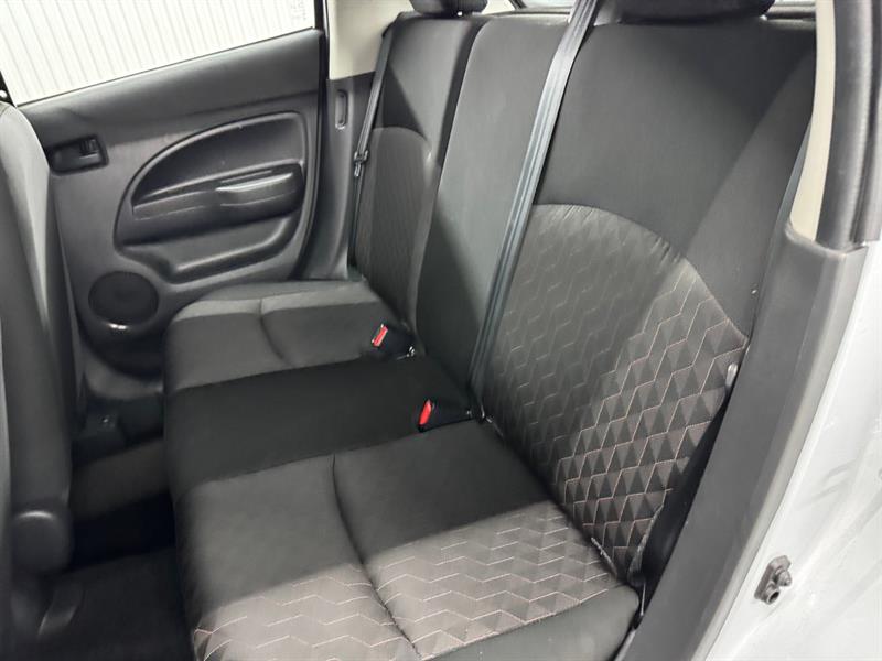 mitsubishi Mirage 2022 - 16