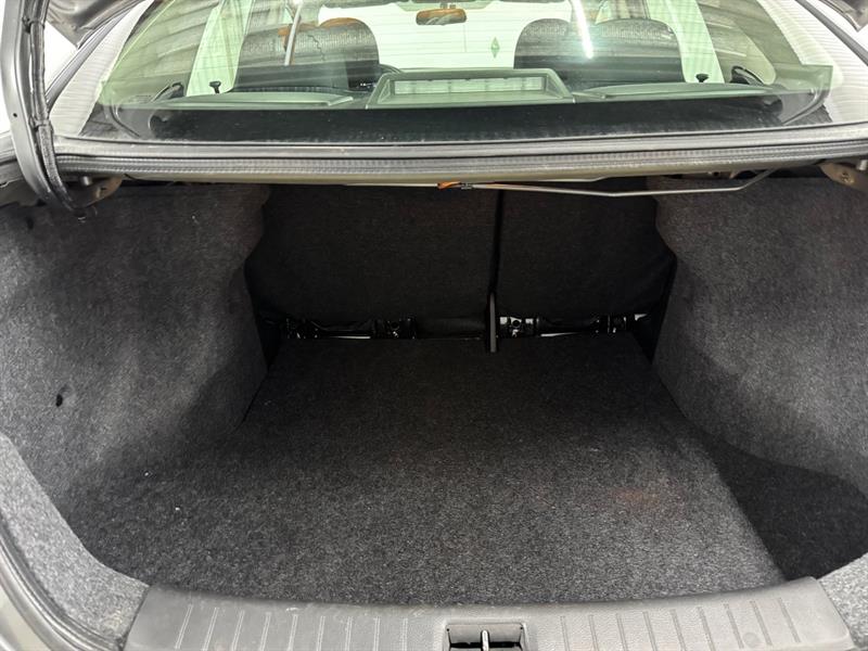 nissan Sentra 2019 - 13