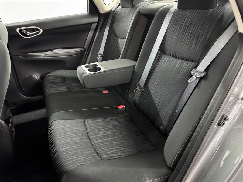 nissan Sentra 2019 - 22