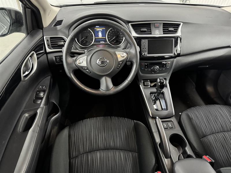 nissan Sentra 2019 - 24