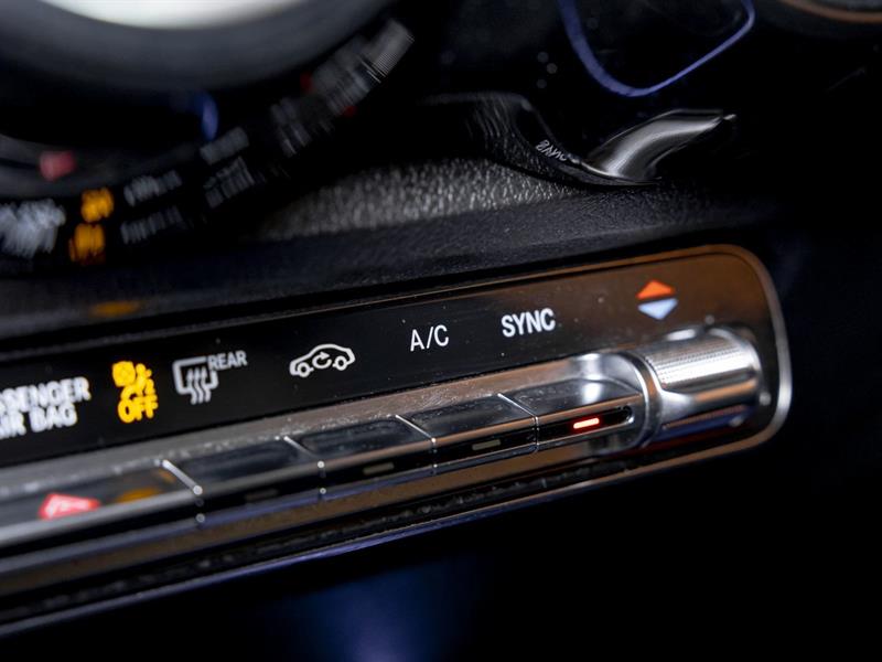 mercedes-benz GLB 2022 - 22