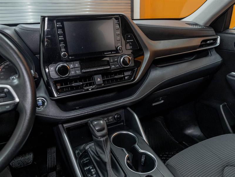 toyota Highlander 2022 - 18