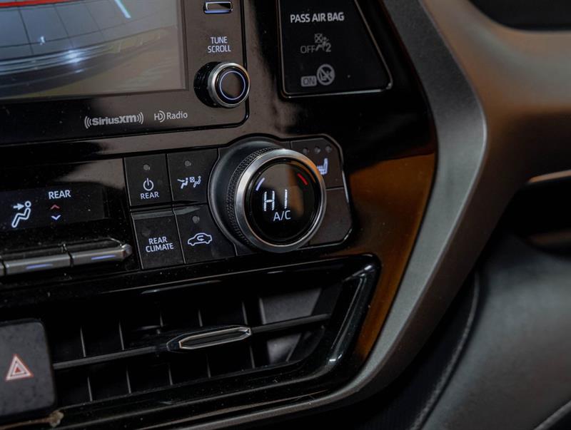 toyota Highlander 2022 - 21