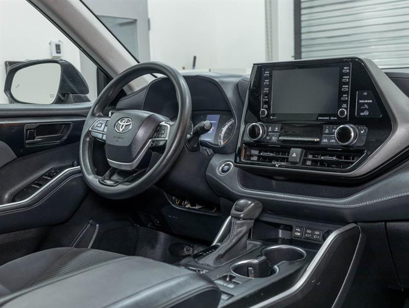 toyota Highlander 2022 - 29