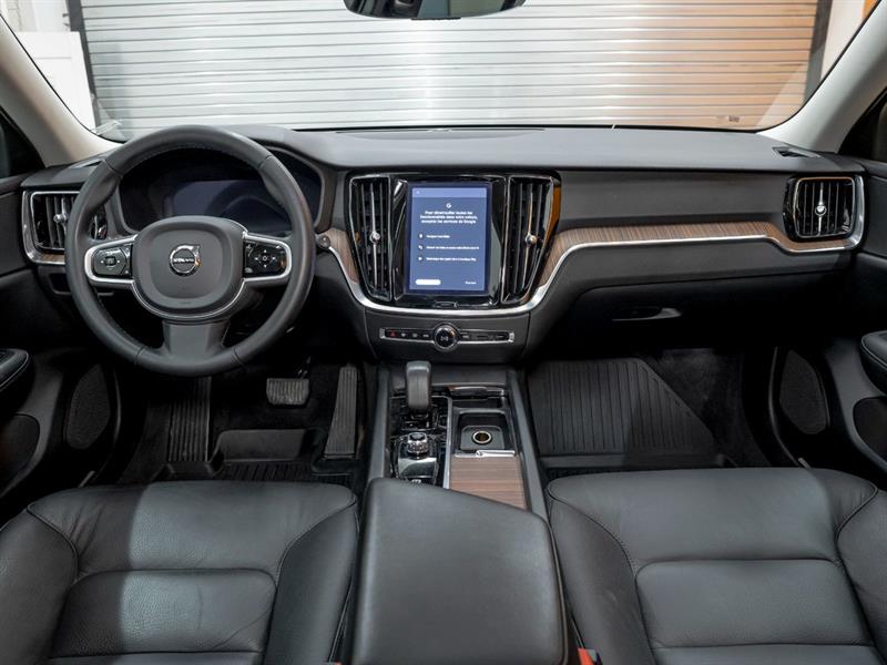 volvo V60 2023 - 12