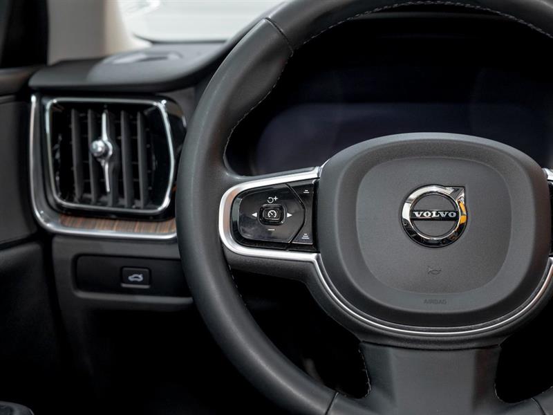 volvo V60 2023 - 15