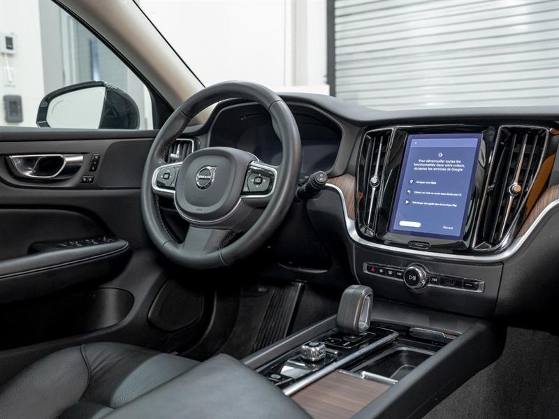 volvo V60 2023 - 26