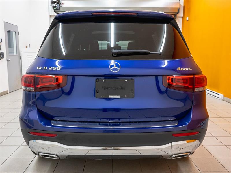 mercedes-benz GLB 2022 - 8