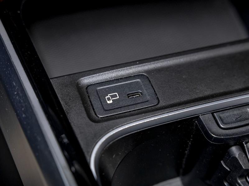 mercedes-benz GLB 2022 - 24