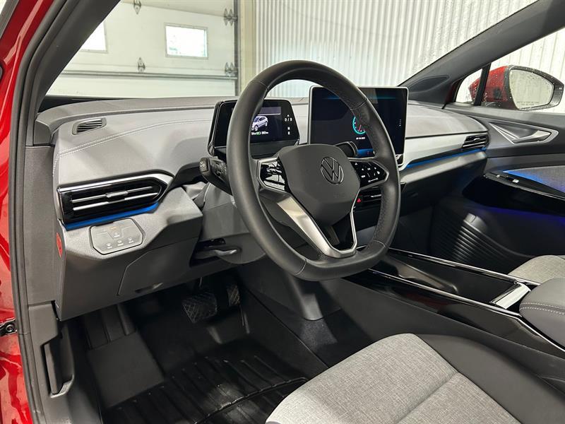 2024 Volkswagen ID.4 - Image 13