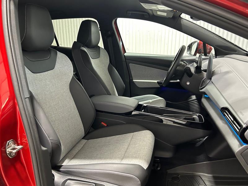 2024 Volkswagen ID.4 - Image 18