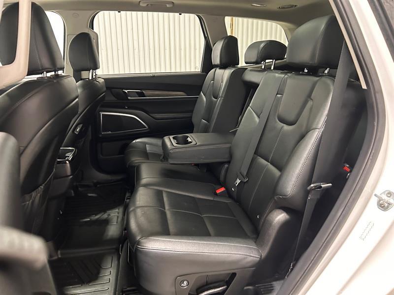 2021 Kia Telluride - Image 17