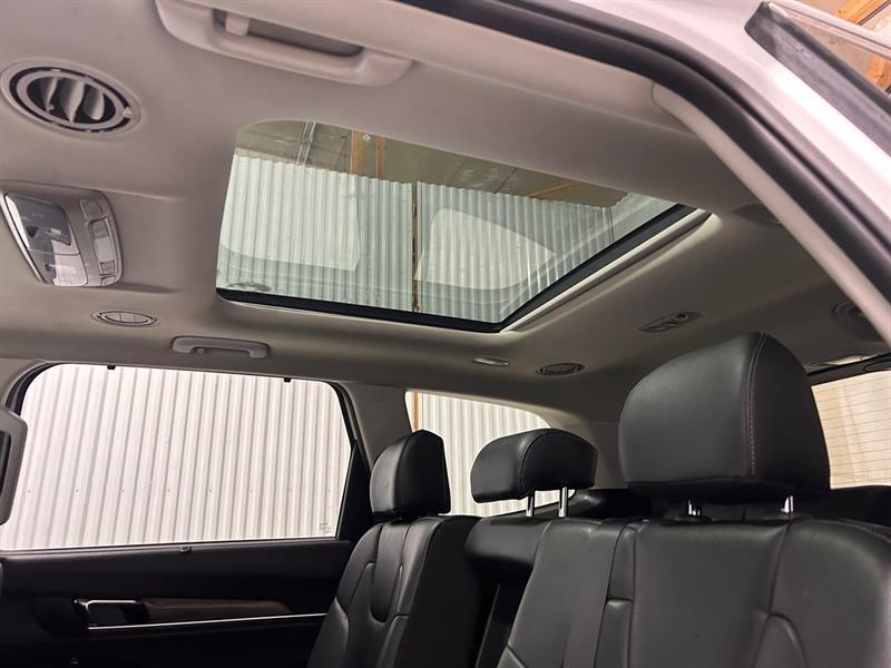 2021 Kia Telluride - Image 18