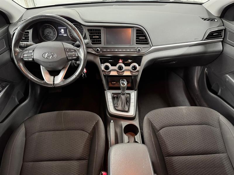 2019 Hyundai Elantra - Image 21
