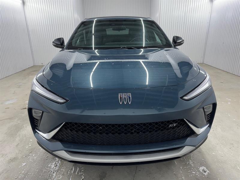 2024 Buick Envista - Image 2