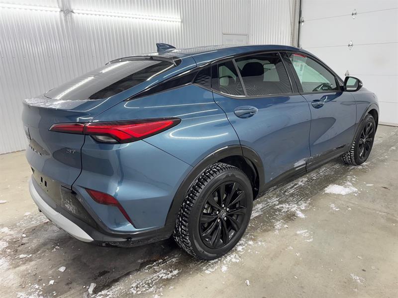 2024 Buick Envista - Image 5