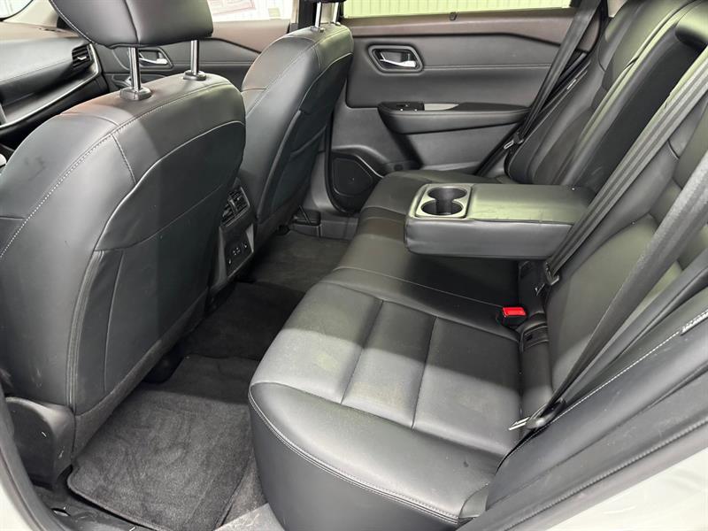 2023 Nissan Rogue - Image 13