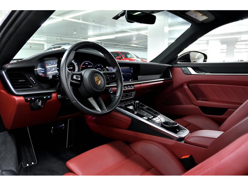 porsche 911 2023 - 13