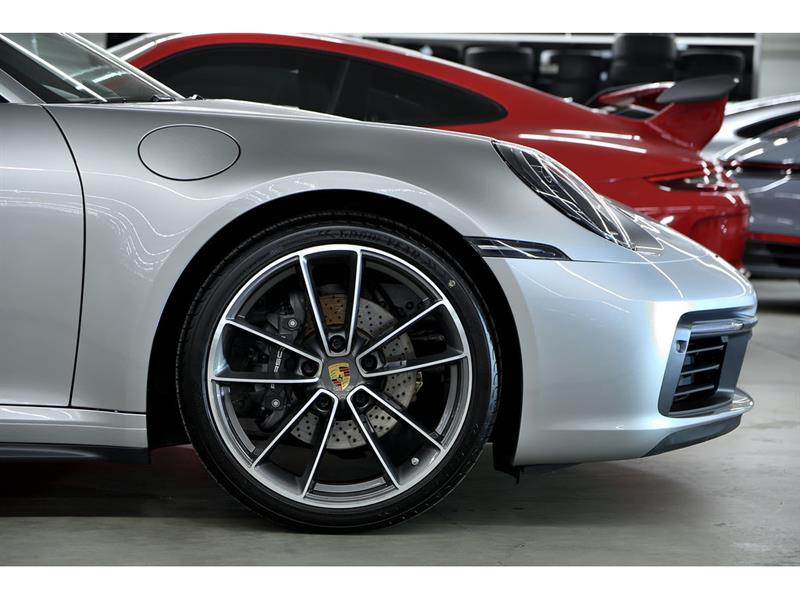 porsche 911 2021 - 9