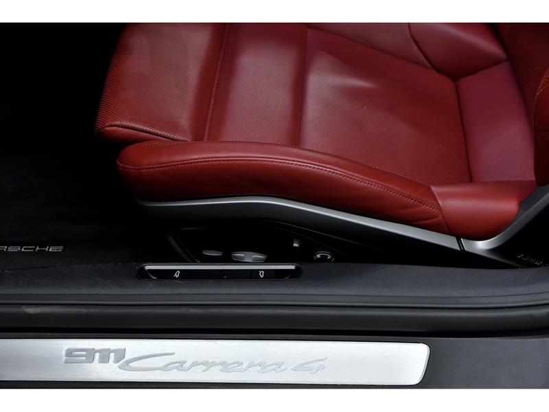 porsche 911 2021 - 13