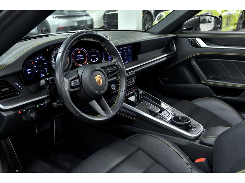 porsche 911 2021 - 12