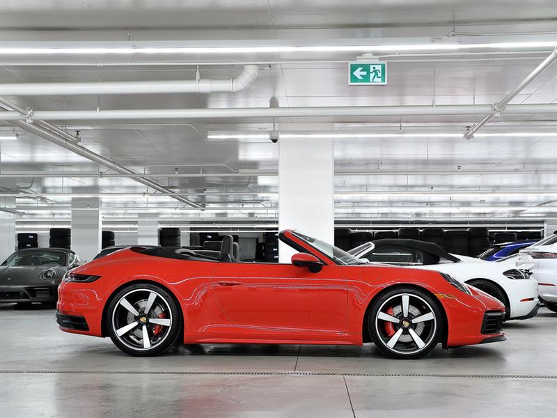 porsche 911 2024 - 2