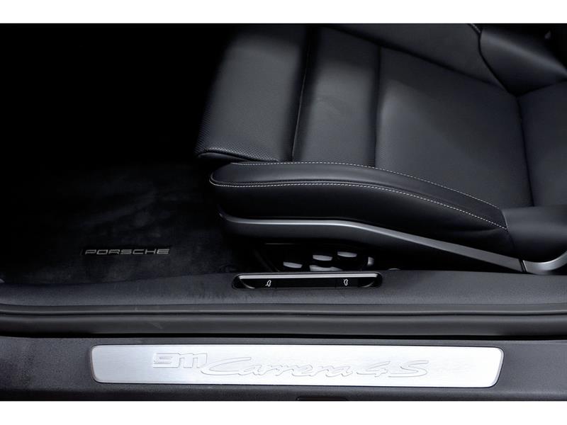 porsche 911 2024 - 32