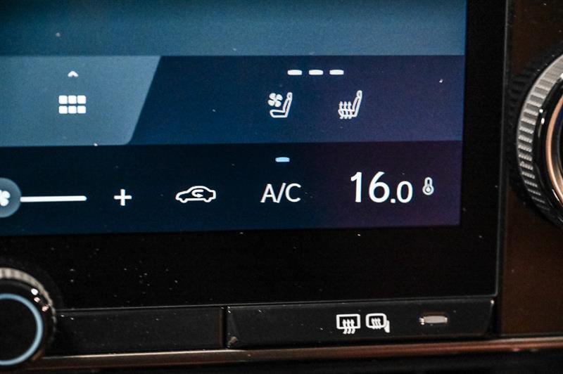 2025 Lexus NX - Image 25