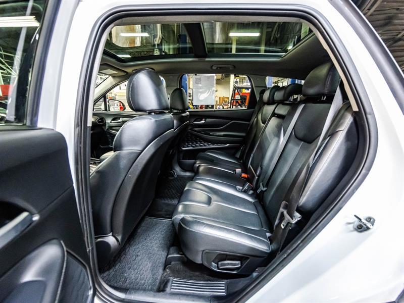 2020 Hyundai Santa Fe - Image 14