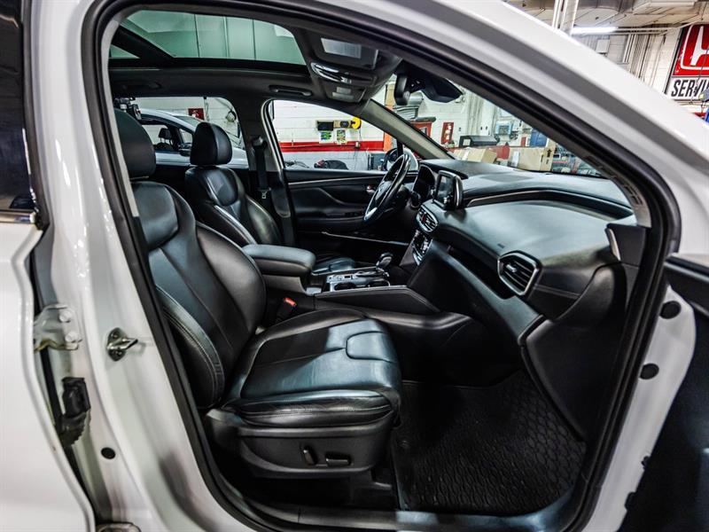 2020 Hyundai Santa Fe - Image 18