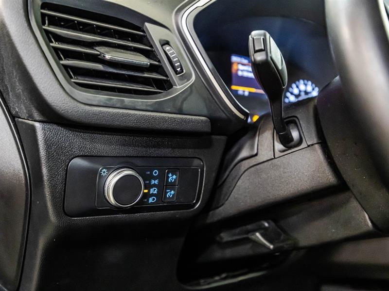 2022 Ford Escape - Image 20