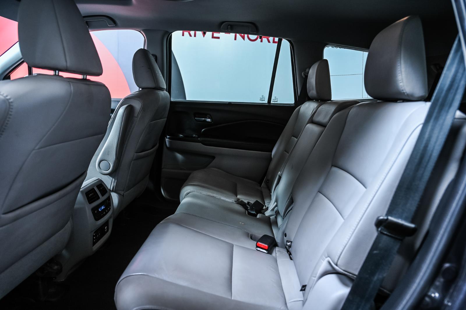 honda Pilot 2018 - 29