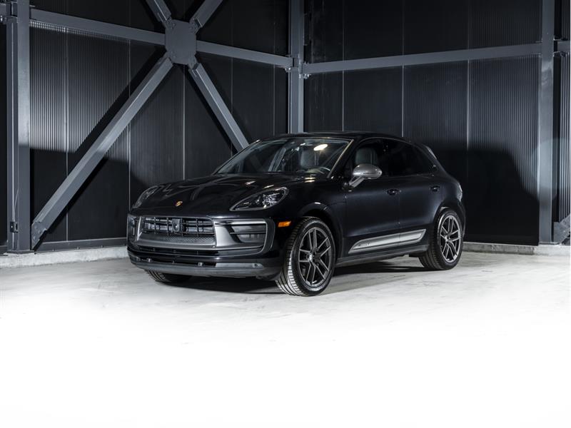 2024 Porsche Macan T AWD