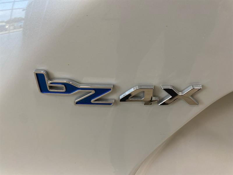 toyota bZ4X 2025 - 13