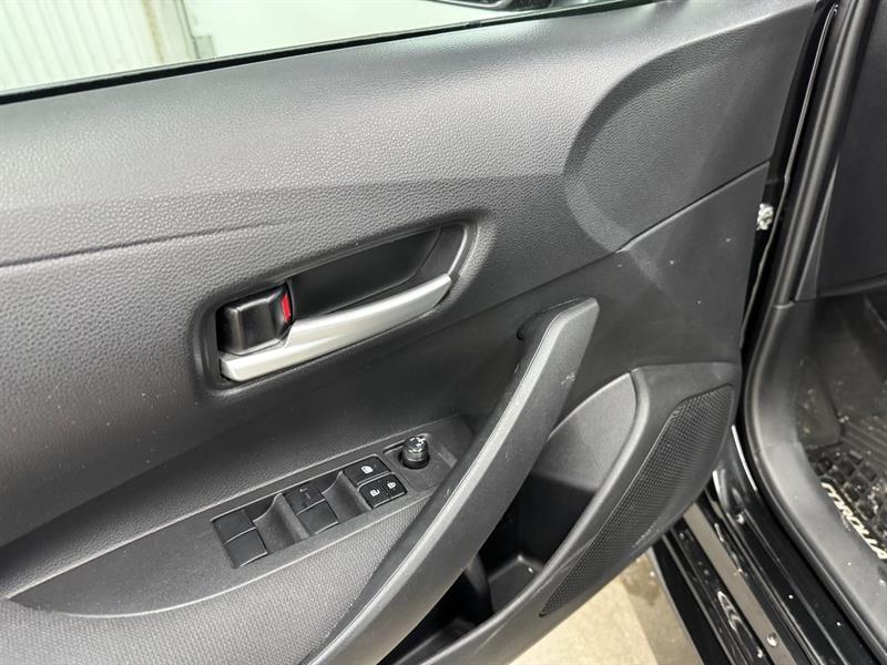 2021 Toyota Corolla - Image 16