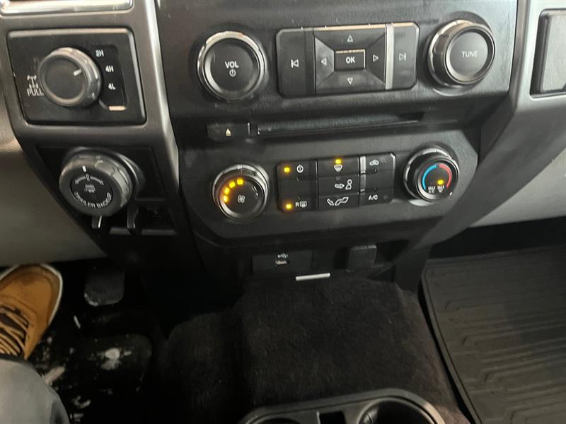ford F-150 2016 - 16