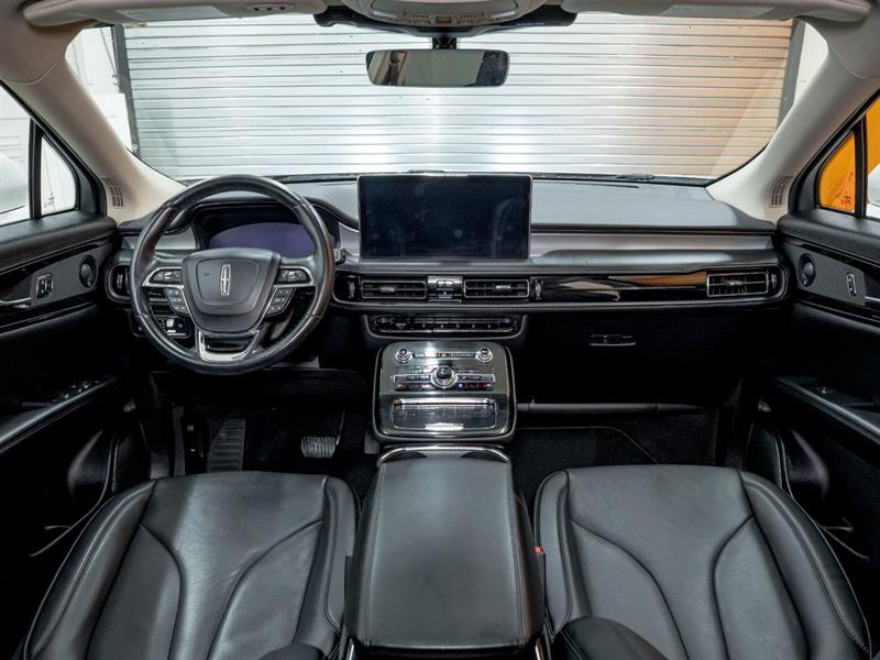 lincoln Nautilus 2022 - 12