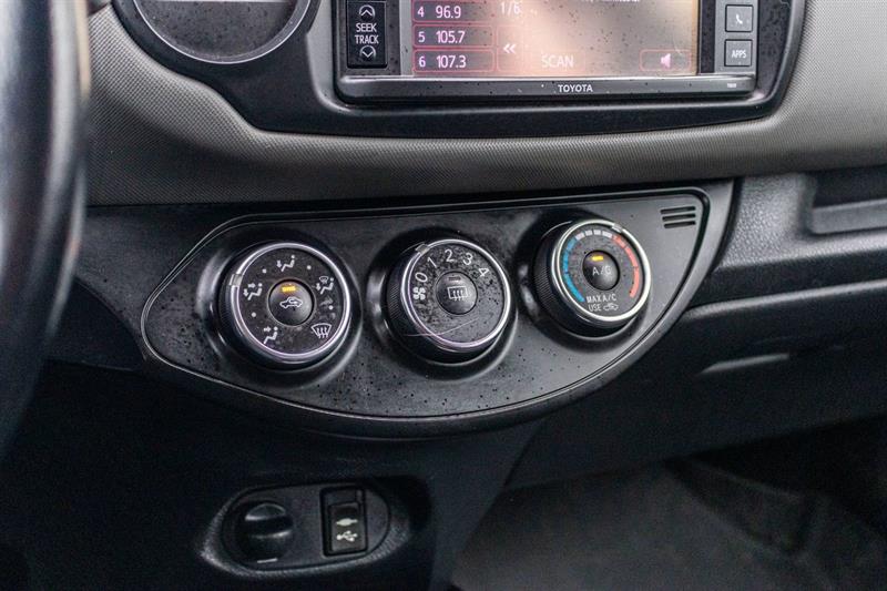toyota Yaris 2017 - 13