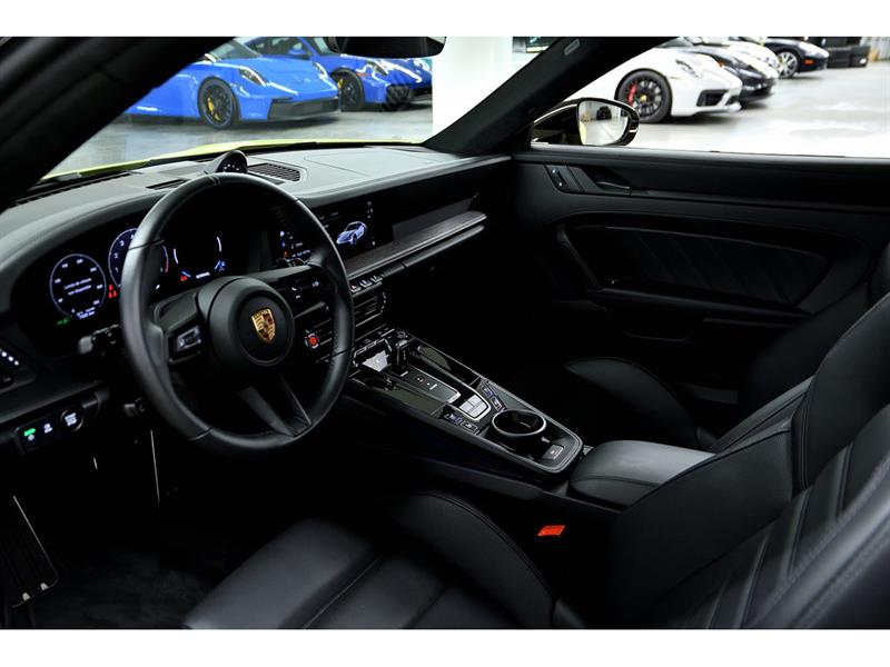 porsche 911 2025 - 11