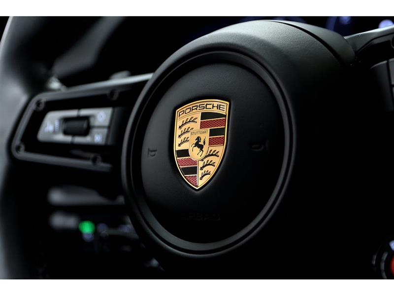 porsche 911 2025 - 18