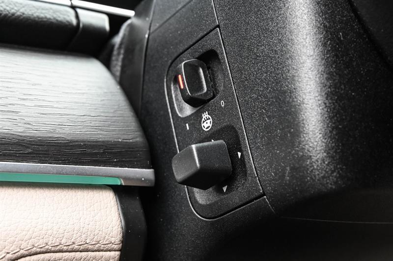 2023 Mercedes-Benz GLE - Image 26