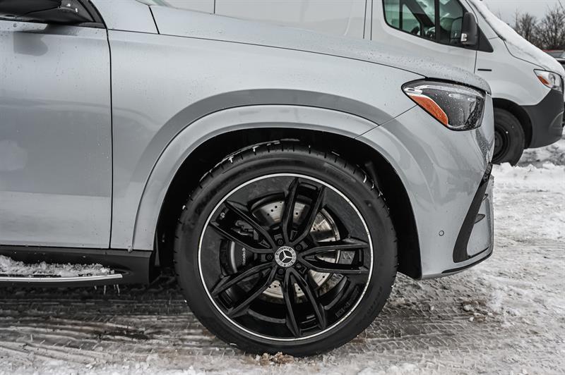 2025 Mercedes-Benz GLE - Image 12