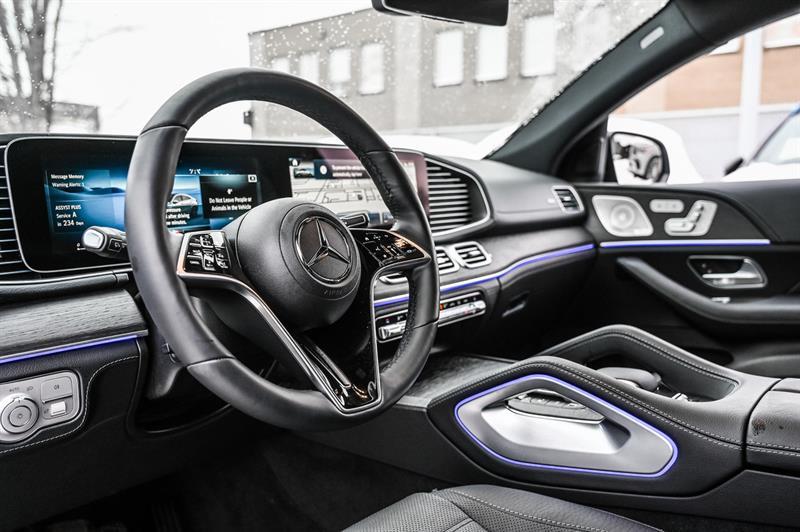 2025 Mercedes-Benz GLE - Image 18